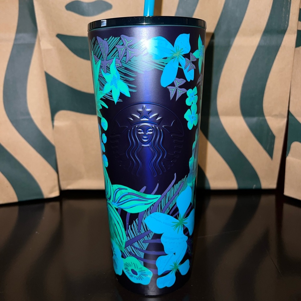 Starbucks RARE HTF Summer 2022 edition Stainless Steel Venti Tumbler NWT